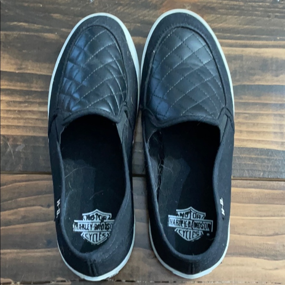 Women’s Harley Davidson slip on shoes. Size 7